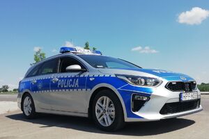 radiowóz policyjny.