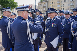 Umundurowani Policjanci.