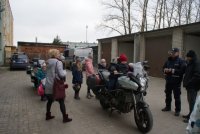 wizyta dzieci w komendzie policji w Łęczycy.